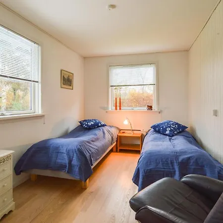 3 Bedroom Beautiful In Casa vacanze Slagelse