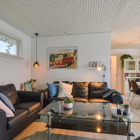3 Bedroom Beautiful In Slagelse